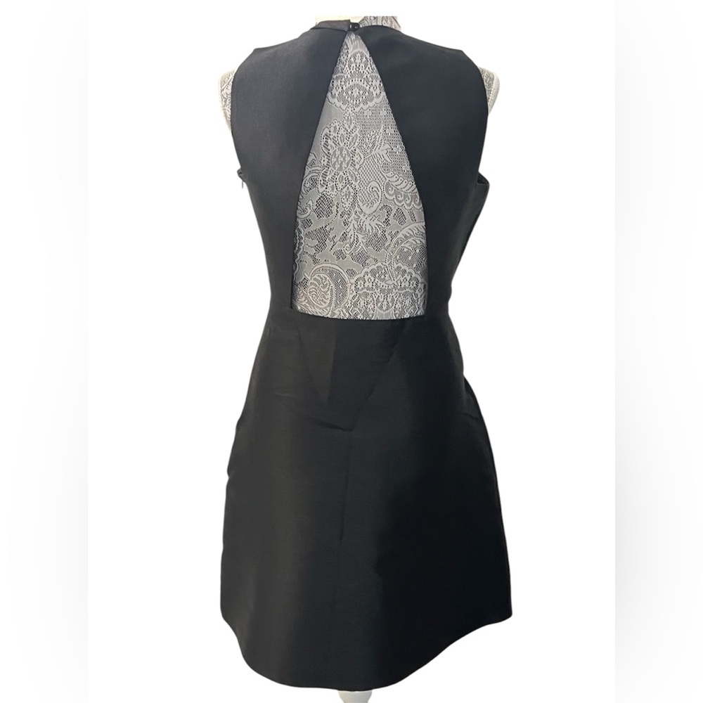NWT Kate Spade Black Sleeveless Open back Peek-a-boo Sheath Dress Size 12 - Picture 5 of 9